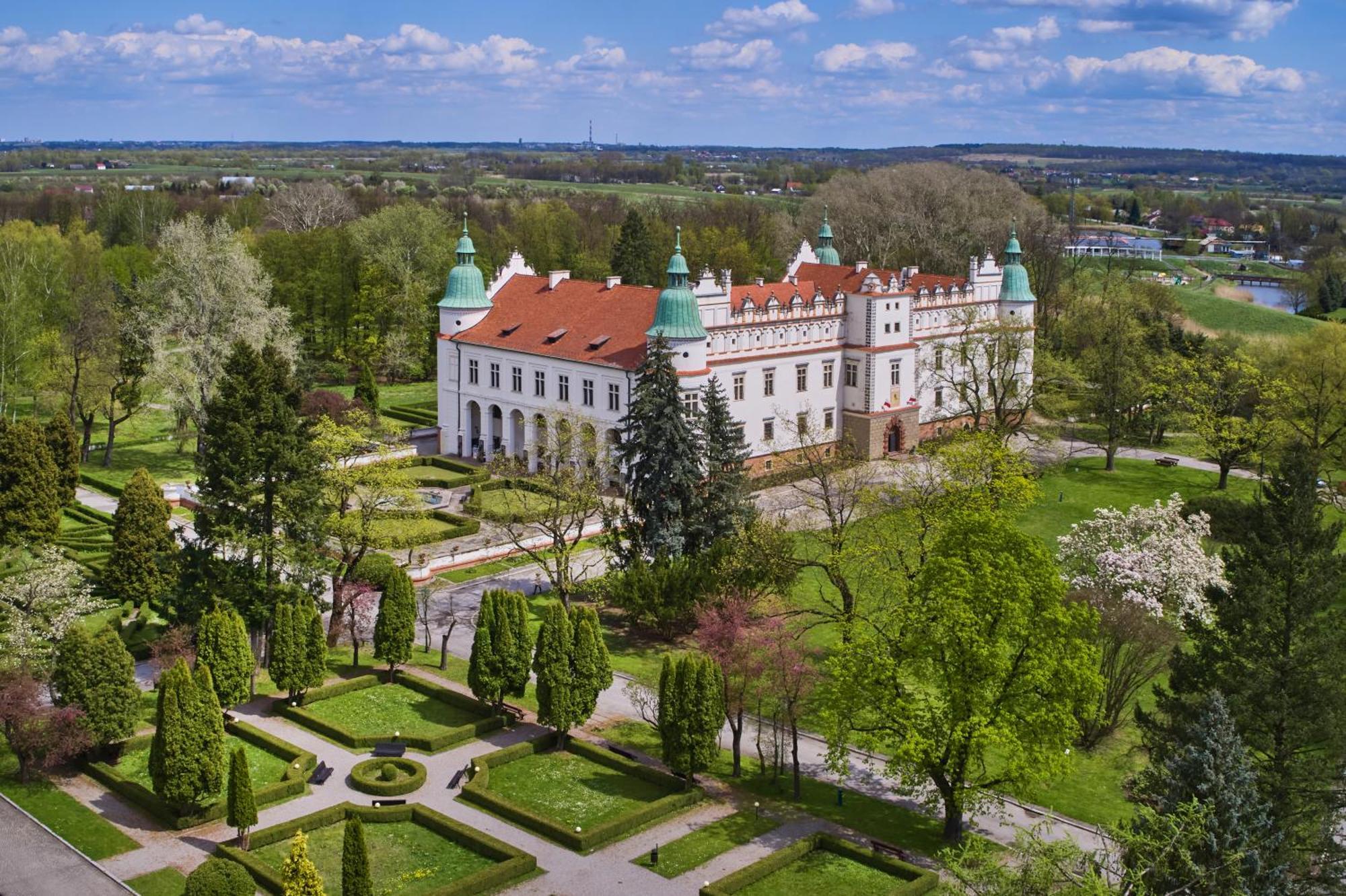Zamek W Baranowie Sandomierskim Baranów Sandomierski Exterior foto